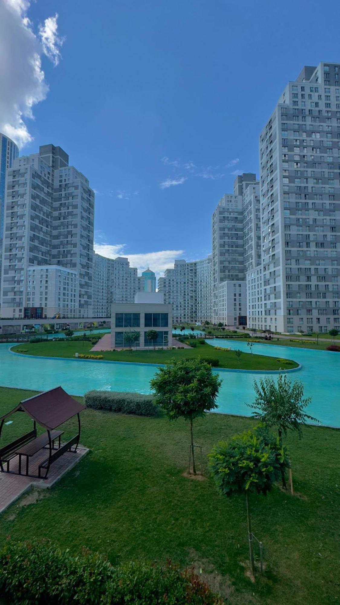 Kristal Suites Istanboel Buitenkant foto